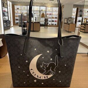 Coach City Tote Signature Canvas With Halloween Cat Graphic Black
